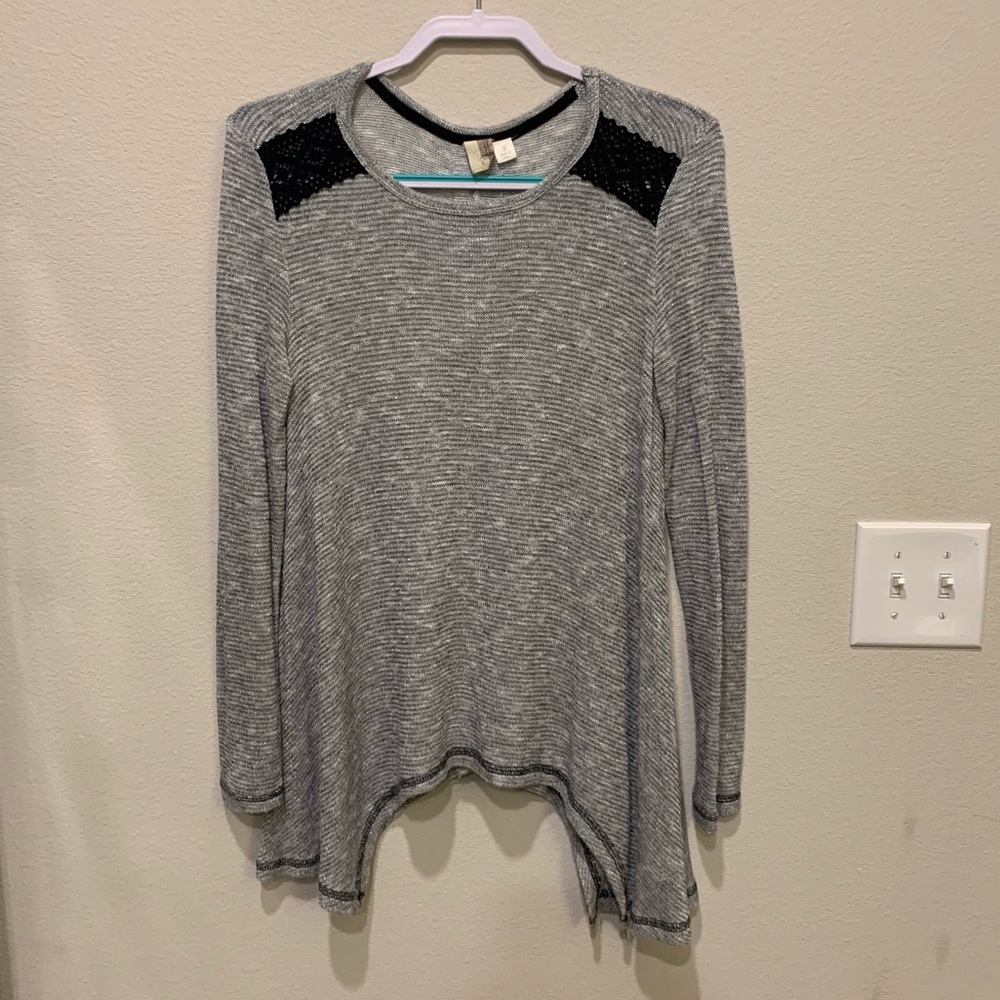 Francescas Silver and Black Tunic